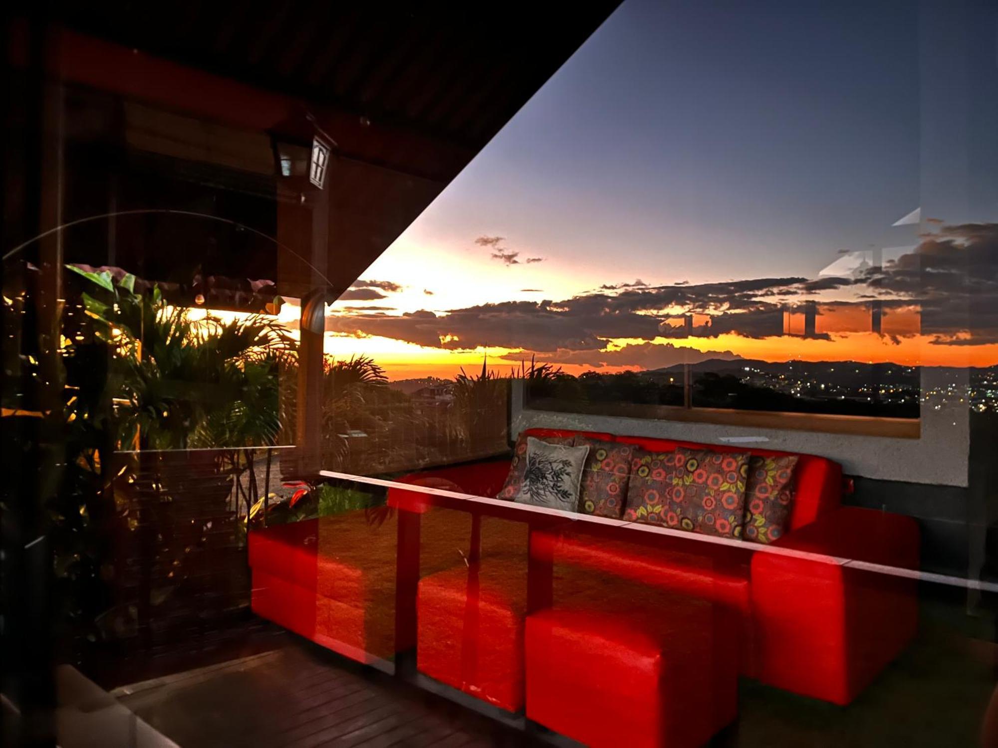 Zen Bella Vista * San Juan (San Ramon)