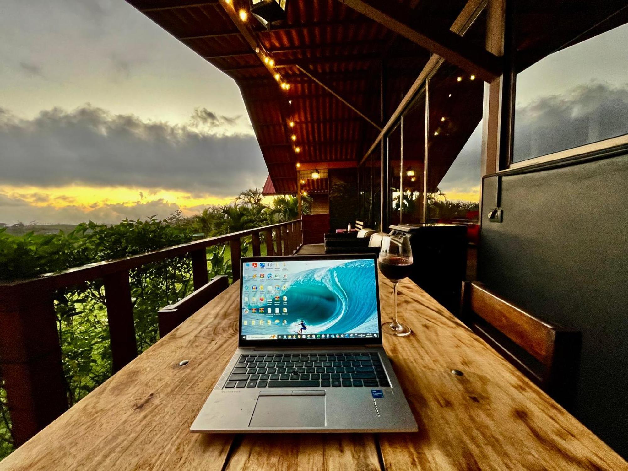 Zen Bella Vista Chalet